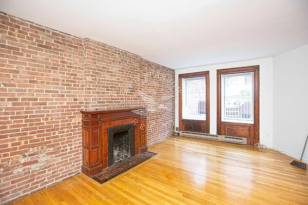 Rented by Red Sparrow Realty Group | media 7