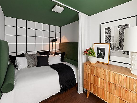 3rd image of 120 Nassau St APT 20C