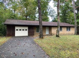 69 Laurel Dr, Sparta, TN 38583