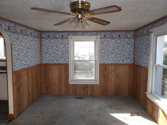 3rd image of 3203 N 21st St