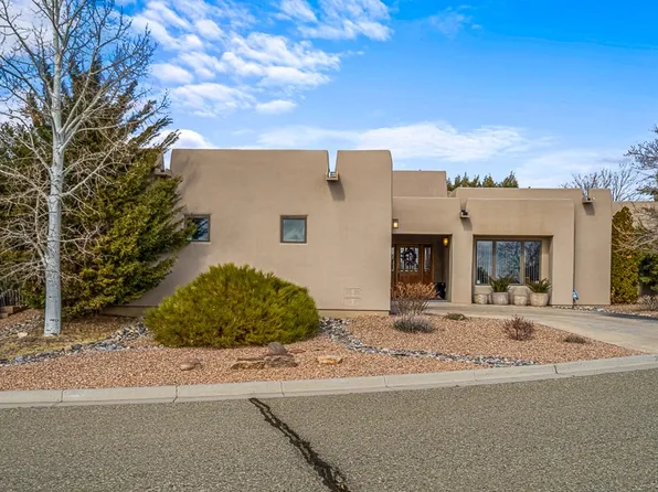 2159 Plazuela Vis, Santa Fe, NM 87505