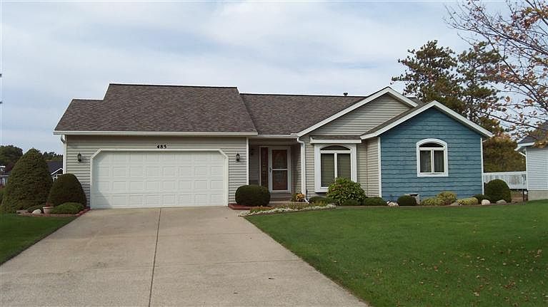 1st image of 485 Pine Lake Ct