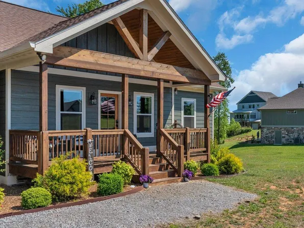 636 Raulston Falls Rd, Jasper, TN 37347