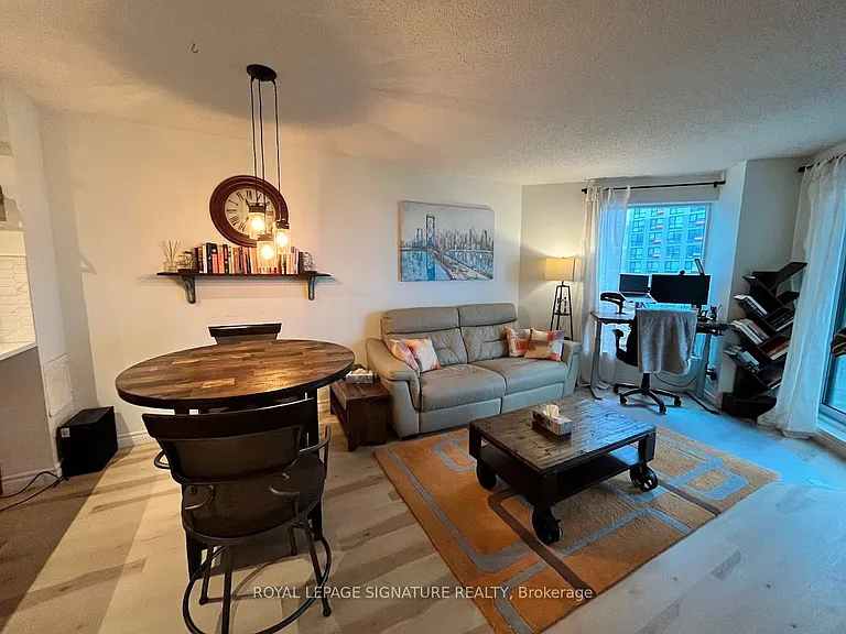 410 Queens Quay W #812 — Photo 4