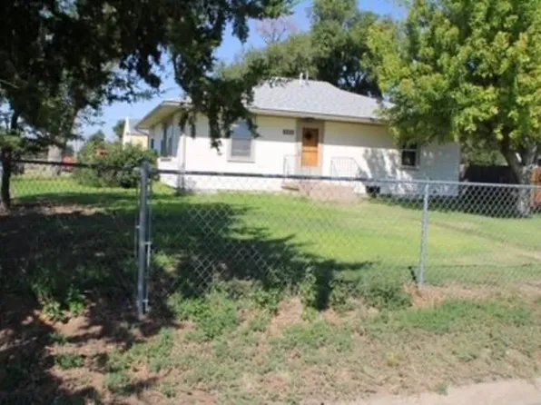 645 S Eagle Ave, Dighton, KS 67839