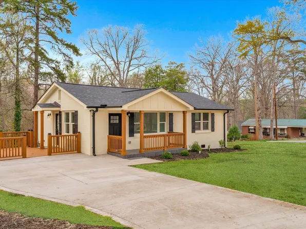 109 Kennedy Dr, Greenville, SC 29605