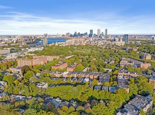 100 Browne St, Brookline, MA 02446