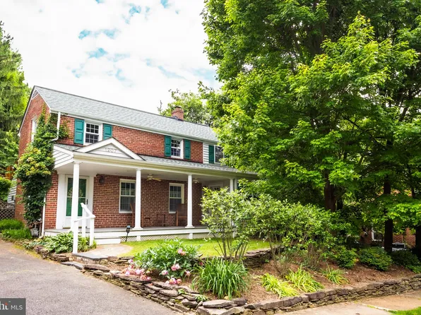 1207 N Livingston St, Arlington, VA 22205