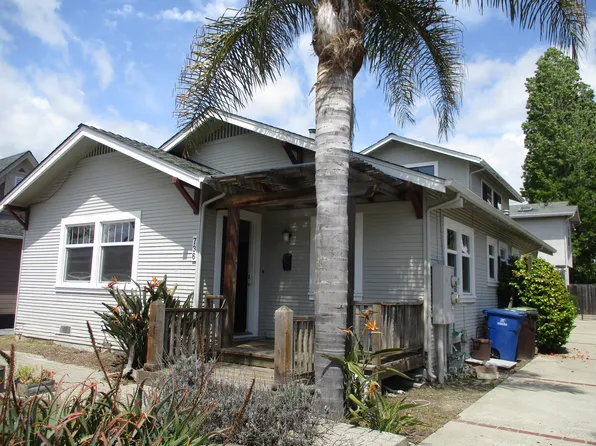 736 Pine St, Santa Cruz, CA 95062
