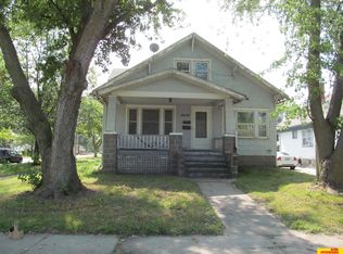 953 E Military Ave, Fremont, NE 68025