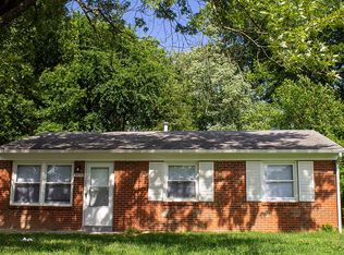 5509 Ailanthus Trl, Louisville, KY 40219