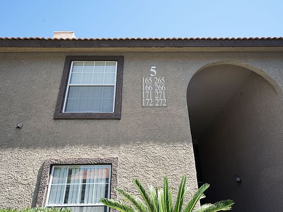 2nd image of 2606 S Durango Dr Building 165-5