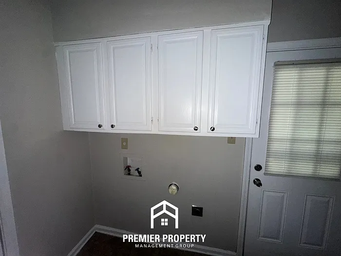 2462 Kimbark Woods Cv — Photo 6