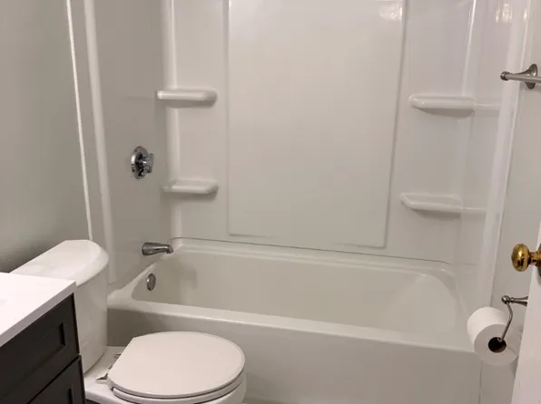 14 Thompson Dr APT 22, Randolph, MA 02368