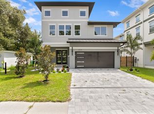 3308 W Wyoming Ave, Tampa, FL 33611