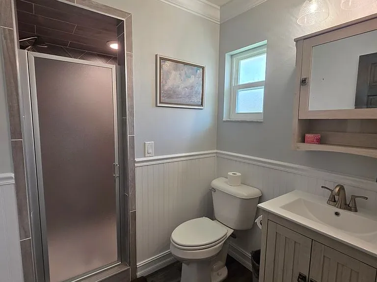 223 S Nesbitt Ter — Photo 12
