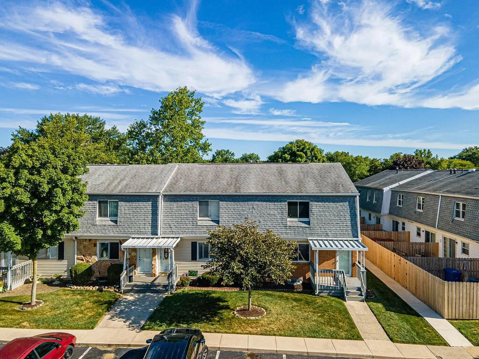 534 Willis Ln photo 1