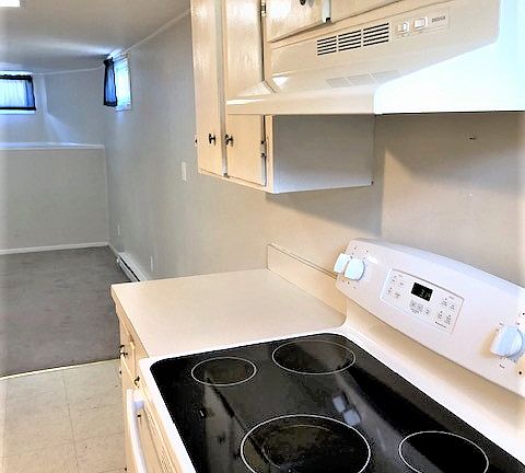 2nd image of 1006 Custer Ave #2