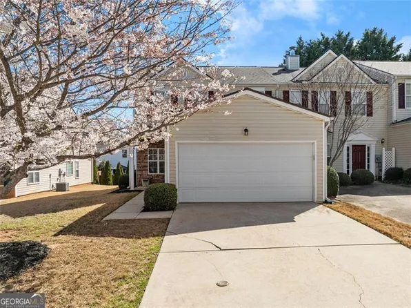 5028 Timber Hills Dr, Oakwood, GA 30566