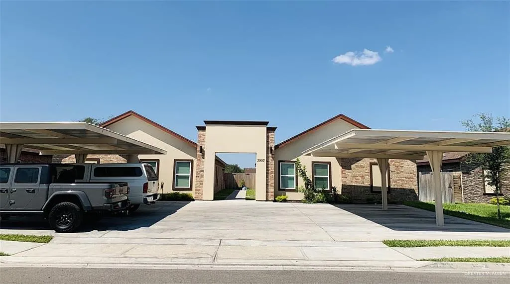 2 bed, 2.0 bath, 943 sqft, $900 — Photo 1