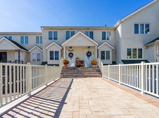 52 Brook Ave, Staten Island, NY 10306
