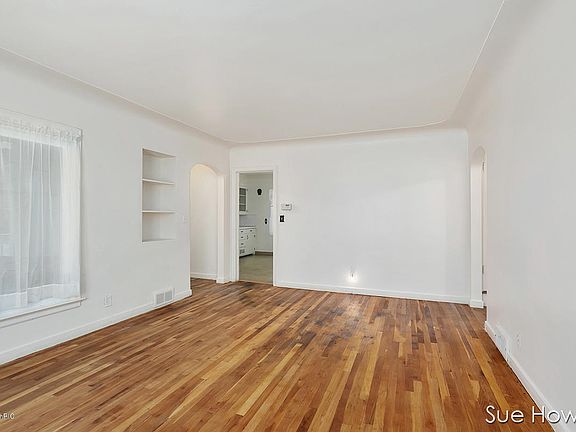 4th image of 3716 Francis Ave SE