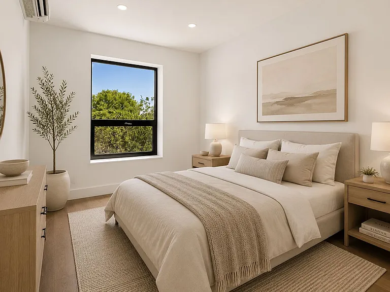 2113 5th Ave #6R — Photo 4