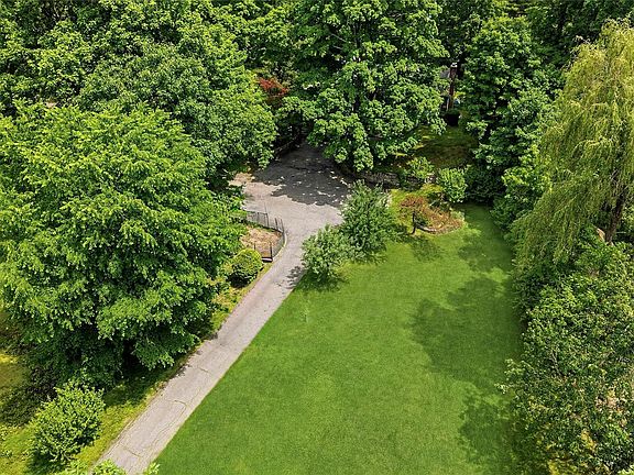 4th image of 110 Morningside Drive