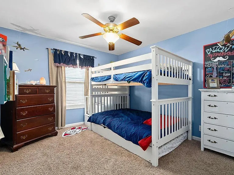 2231 Fairfax Dr — Photo 6