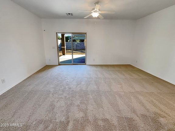 3rd image of 301 W STANLEY Avenue