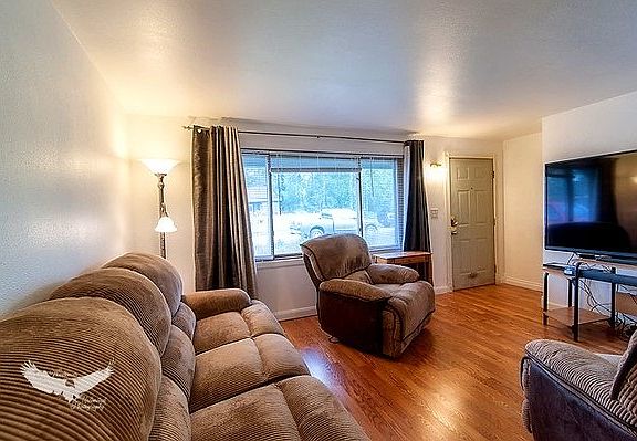 5th image of 600 B St