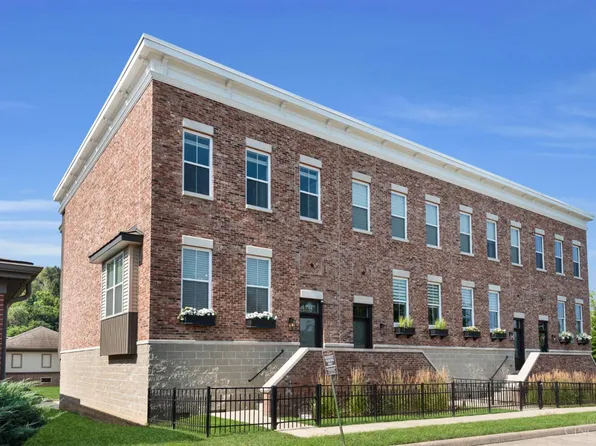 126 Broadway St, Loveland, OH 45140