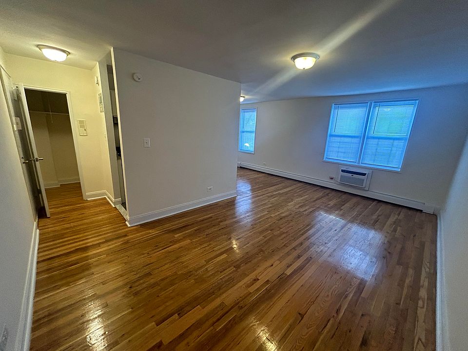 1st image of 87-51 Van Wyck Expy #309
