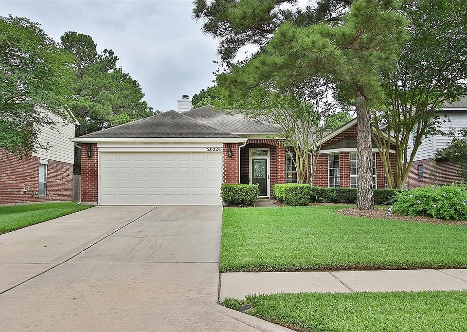1st image of 20326 Aspenwilde Dr