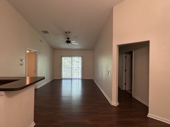 3610 Kirkpatrick Cir UNIT 1-14