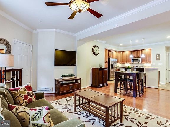 5th image of 1315 Cheswick Ln