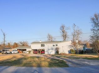 146 Creekside Dr, Onalaska, TX 77360