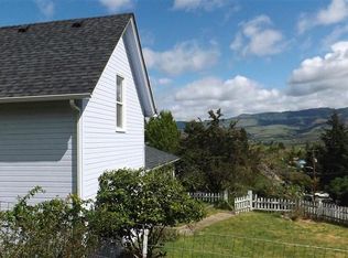 439 Chestnut St, Ashland, OR 97520