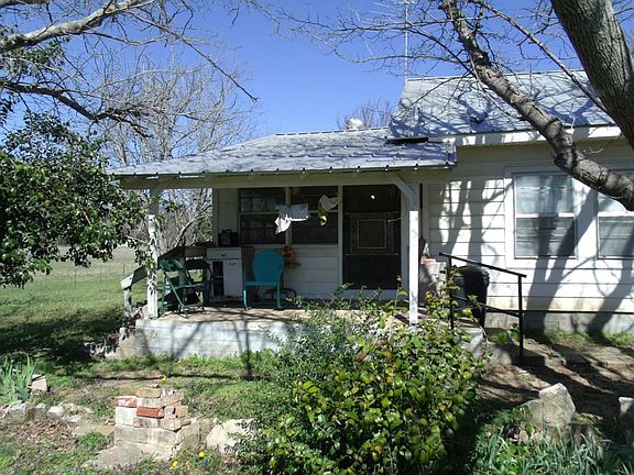 3rd image of 2646 S Us Highway 281