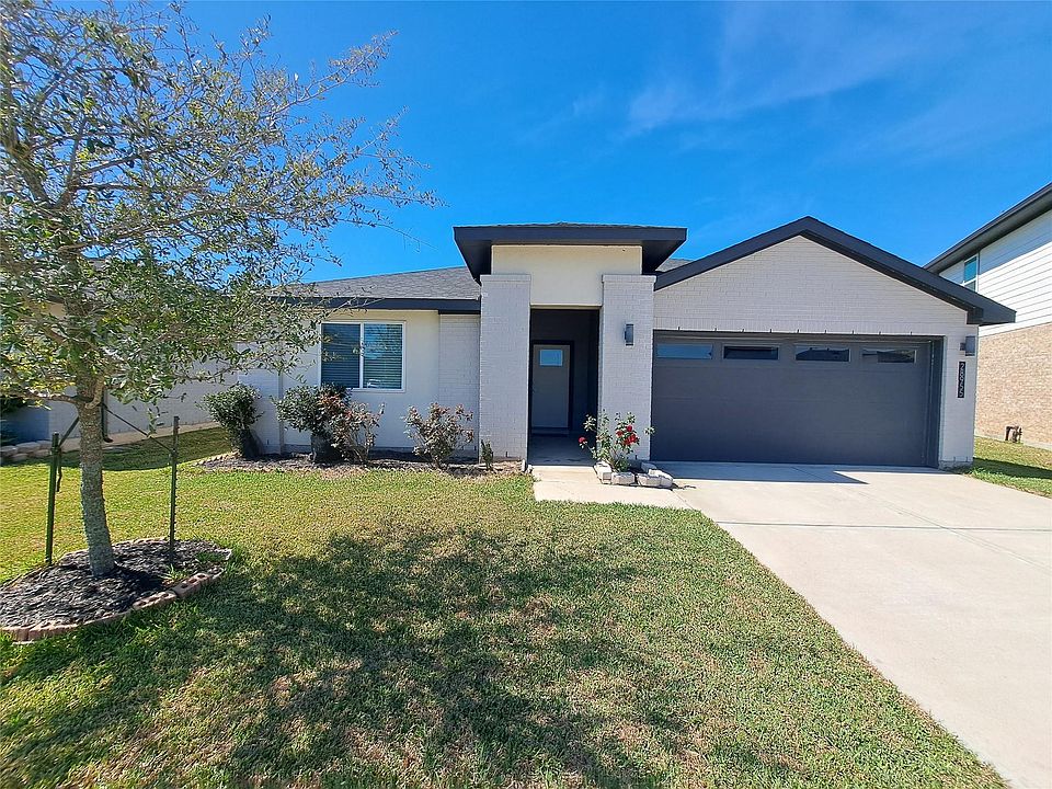 1st image of 28955 Yachting Point Ln