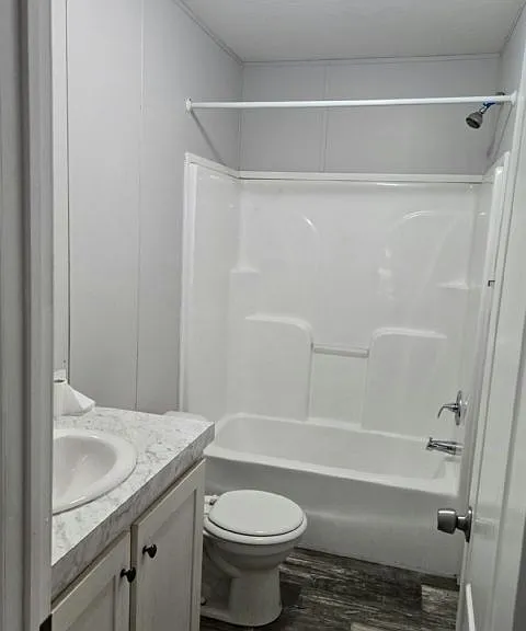 1724 SW Diana Ter #37 — Photo 2