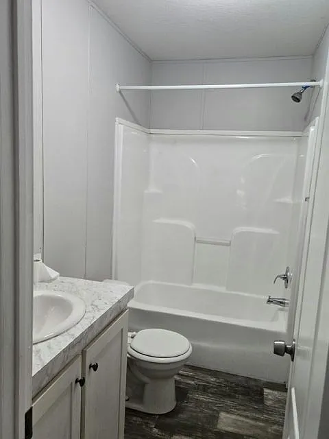 Building Photo - 1724 SW Diana Ter #37