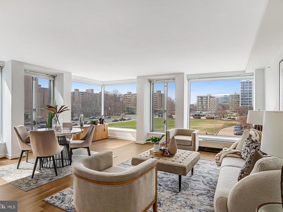 1st image of 1101 3rd St SW APT 206