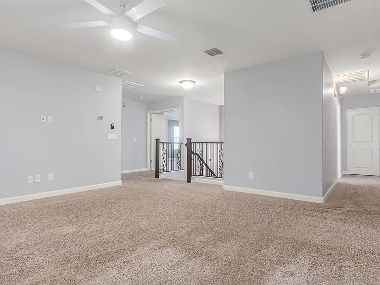 17186 W Lisbon Ln — Photo 32