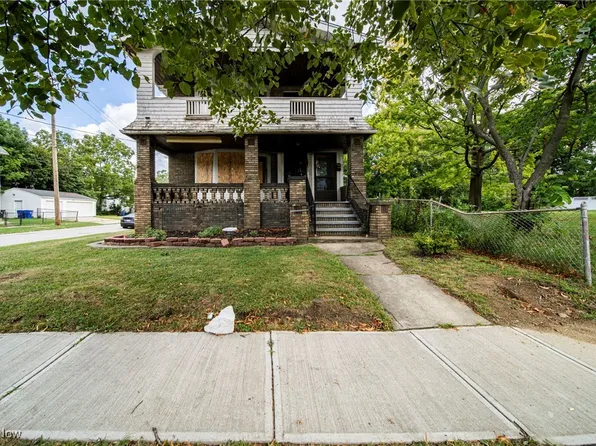16103 Huntmere Ave, Cleveland, OH 44110