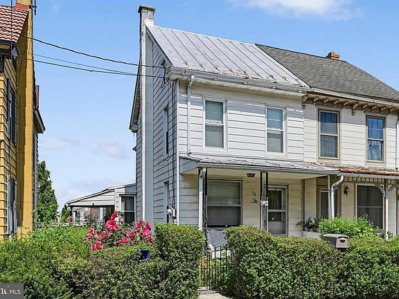3rd image of 16 Grove Rd