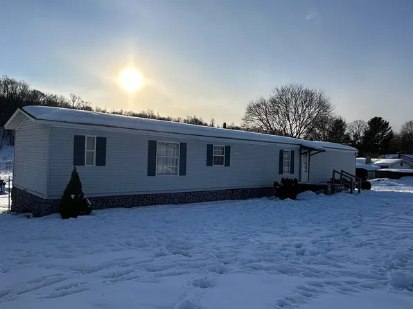 1460 Scotch Hill Rd, Thornton, WV 26440