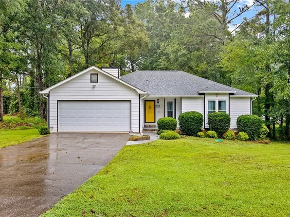 190 Helen Ln, Stockbridge, GA 30281