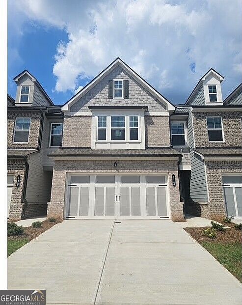 1st image of 112 E Rope Mille Rd #4