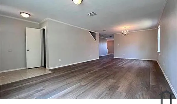 5 bed, 3435 sqft, $3,300 — Photo 3